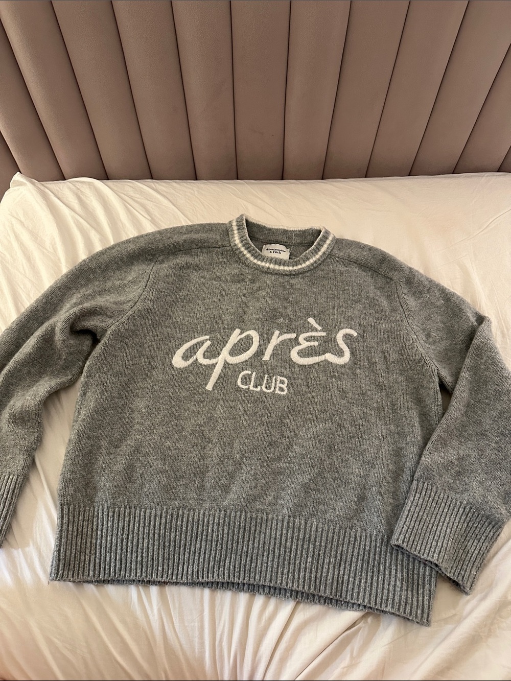 Abercrombie Après Club Gray Cozy Knit Sweater